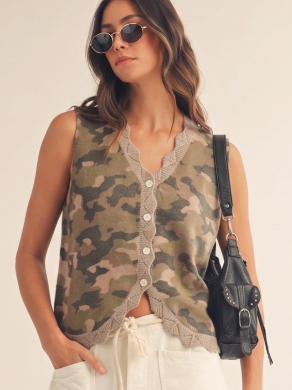 Camo Buttoned Knit Vest with Scallop Edge